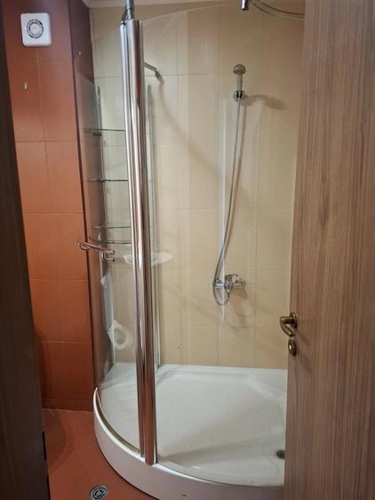 Apartament cu 2 camere decomandat în Ozana