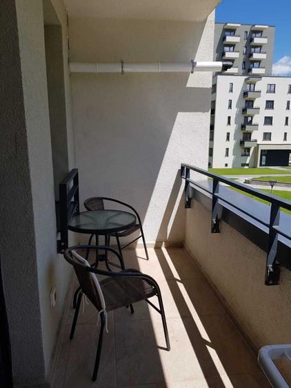 Apartament cu 2 camere decomandat în Avantgarden