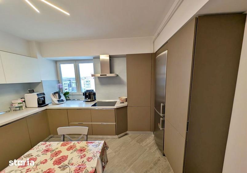 Apartament cu 3 camere decomandat, mobilat în Mărăști