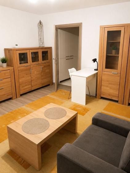 Apartament cu 2 camere semidecomandat, mobilat în Complex Studențesc