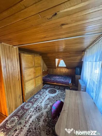 Casă cu 4 camere cu Teren 1000 Mp în Firiza