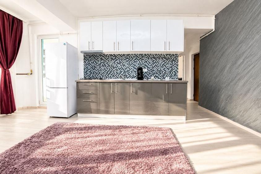 Apartament cu 2 camere decomandat în Nord