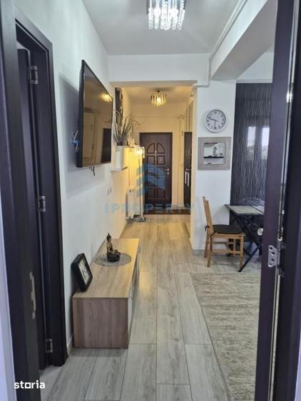 Apartament cu 2 camere semidecomandat în Bd. Laminorului