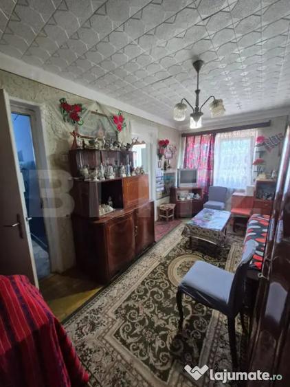 Apartament cu 2 camere decomandat în Central