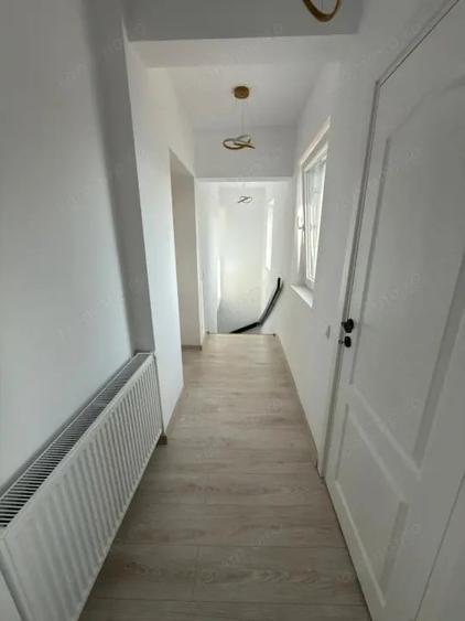 Apartament cu 3 camere in vila-90mp-zona Centrala - 16