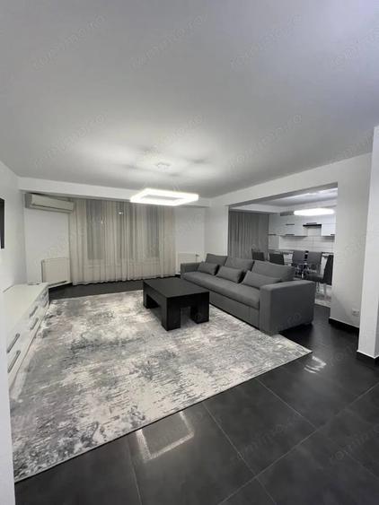 Apartament cu 2 camere decomandat în Ghiroda