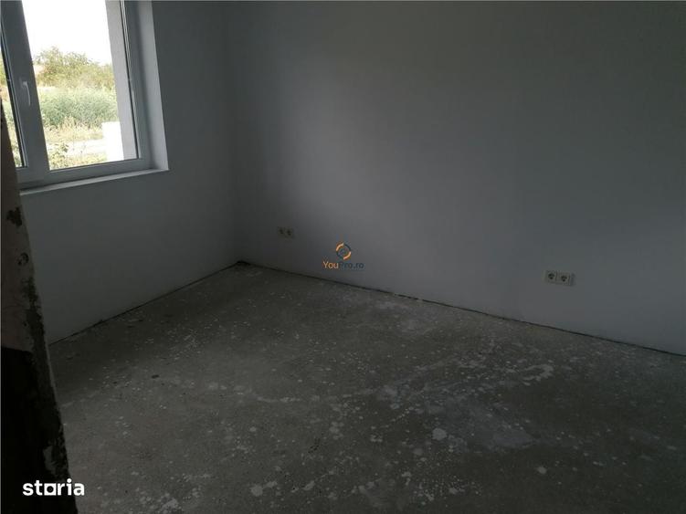 Casă cu 3 camere cu Teren 330 Mp în Sânandrei