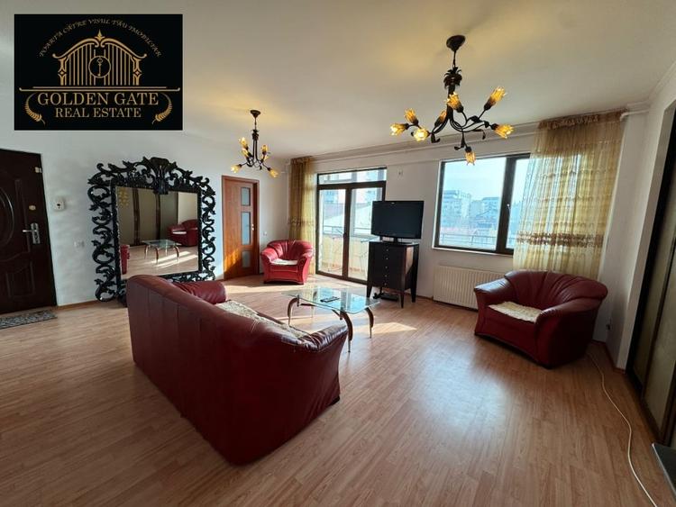 Apartament cu 4 camere semidecomandat, mobilat în 1 Mai