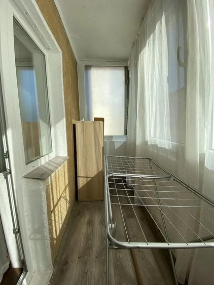 Apartament cu 3 camere decomandat în Lipovei