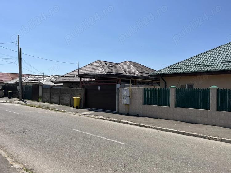 Casă cu 5 camere cu Teren 576 Mp în Mircea-Vodă