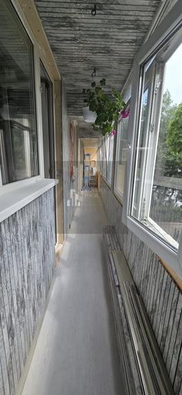 Apartament cu 3 camere decomandat în P-ța Reșița