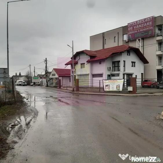 Casă cu 7 camere cu Teren 370 Mp în Cățelu