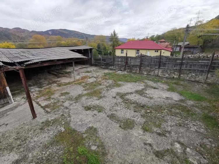 Spațiu comercial, de 1,350 mp, în Chirlești