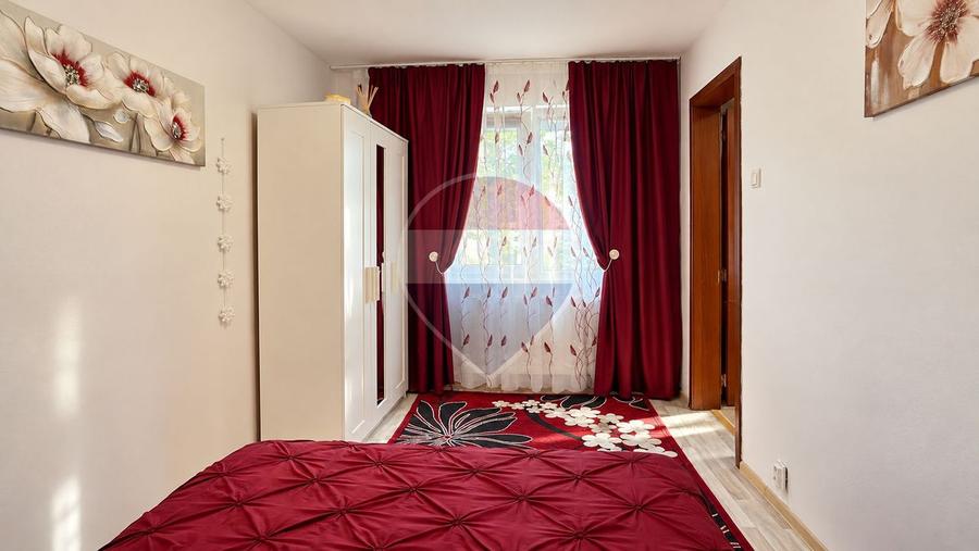 Apartament cu 2 camere nedecomandat, mobilat în Central