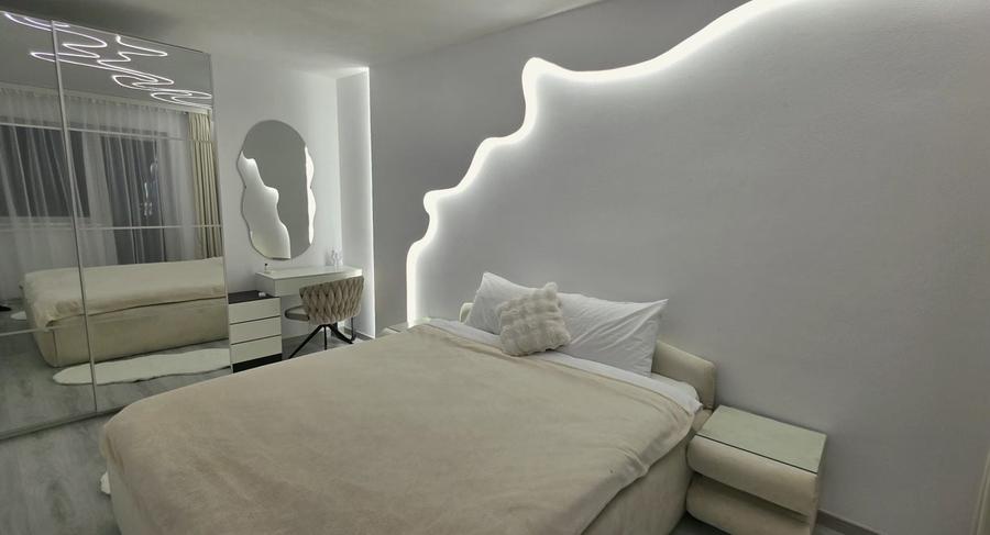 Apartament cu 2 camere decomandat în Sânpetru