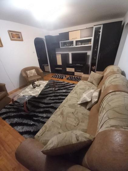 Apartament cu 2 camere semidecomandat în Fălticeni
