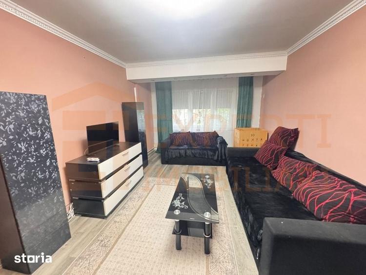 Apartament cu 2 camere semidecomandat în Casa de Cultură