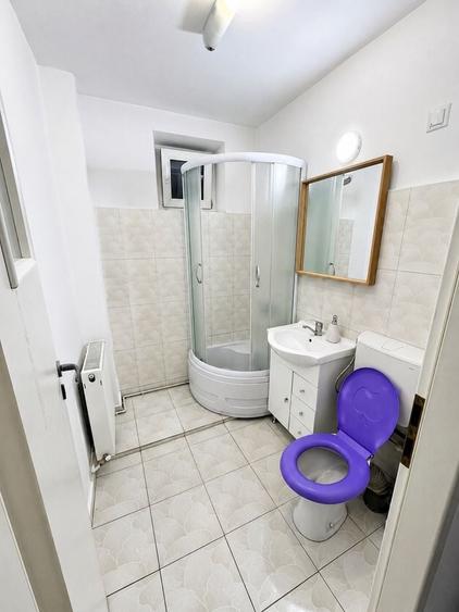 Apartament cu 3 camere decomandat în Nord