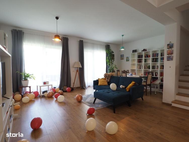 Casă cu 4 camere în Central