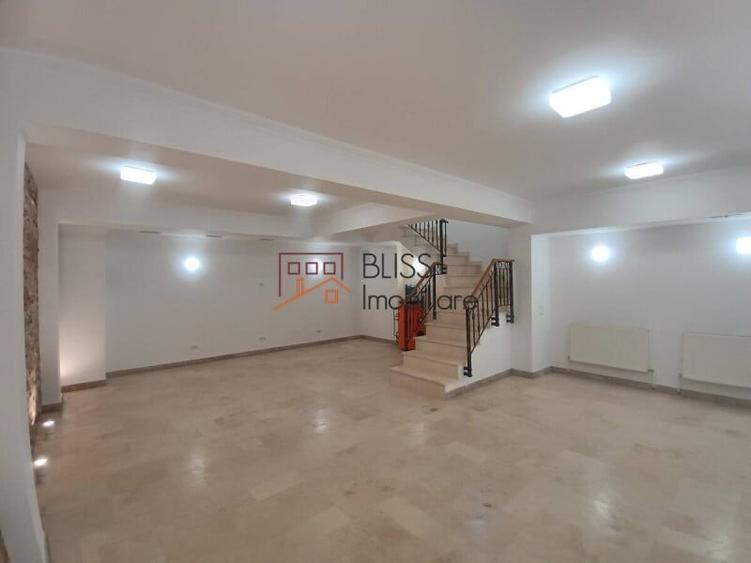 Casă cu 4 camere cu Teren 1000 Mp în Pipera