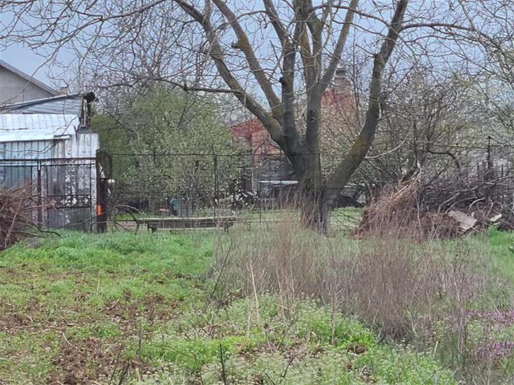 Teren Construcții intravilan de 1237 mp, în Domnești