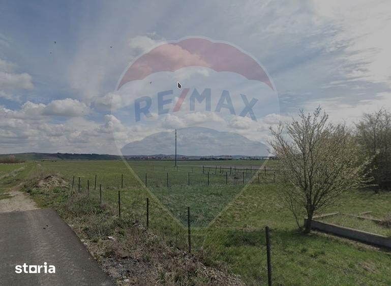 Teren de 2900 mp, în Jucu