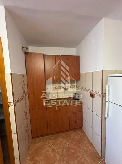 Apartament cu 3 camere decomandat în Bălcescu