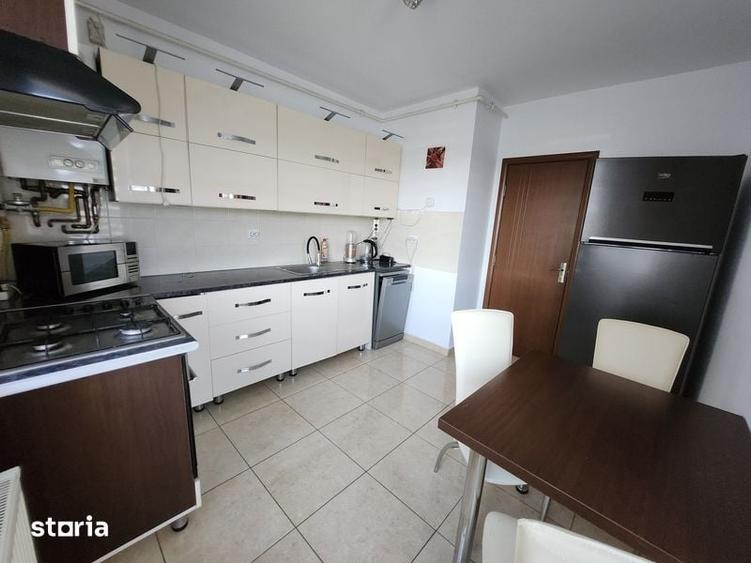 Inchiriez apartament 2 camere, mobilat si utilat, Brasov - 2