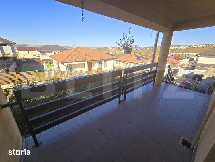 Casă cu 6 camere cu Teren 900 Mp în Apahida