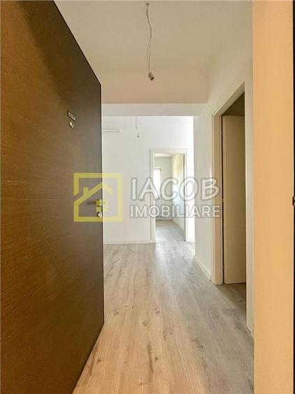 Apartament cu 2 camere decomandat în Semicentral