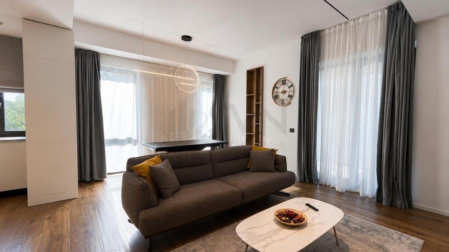 Apartament cu 2 camere decomandat, mobilat în Herăstrău — fotografia 2