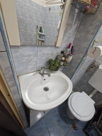 Garsonieră semidecomandată în CET