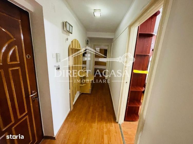 Apartament cu 3 camere în Dâmbu Pietros