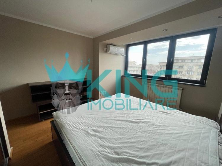Apartament cu 3 camere decomandat, mobilat în Decebal