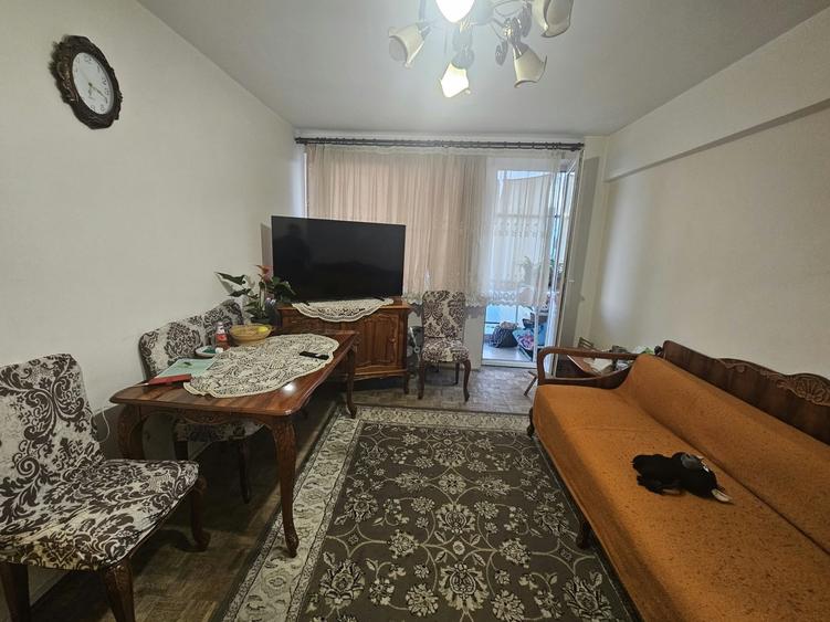 Apartament cu 2 camere semidecomandat, mobilat în Grigorescu