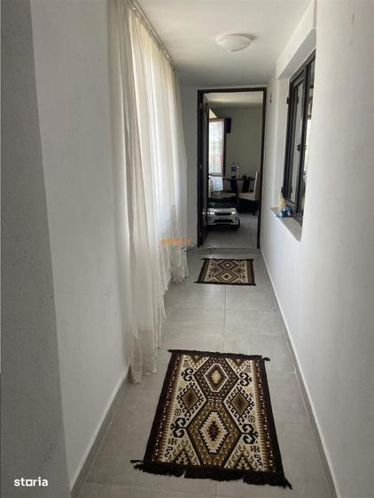 Casă cu 4 camere în Vânători