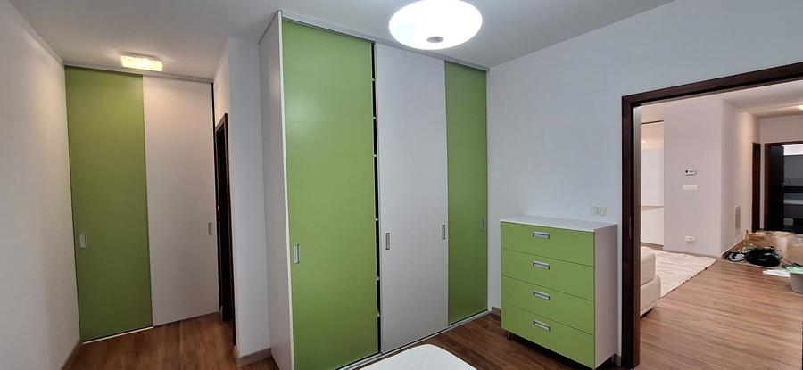 Apartament cu 3 camere decomandat, mobilat în Torontalului