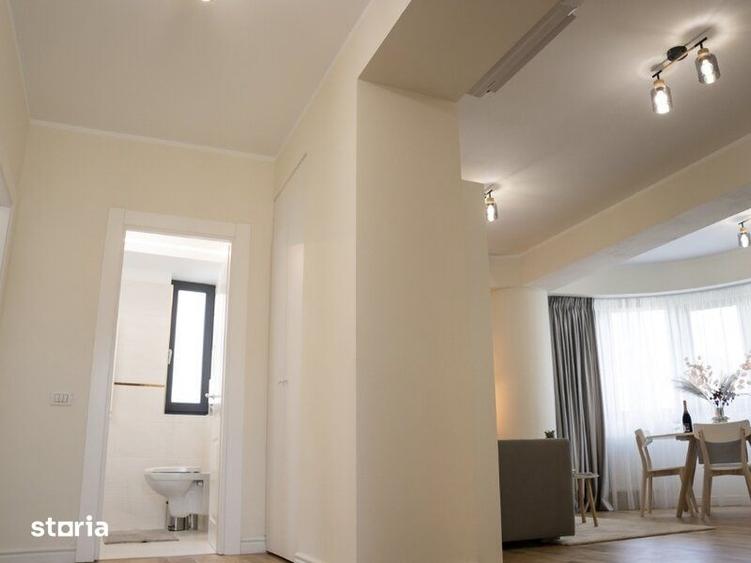 Apartament cu 3 camere în Centrul Civic