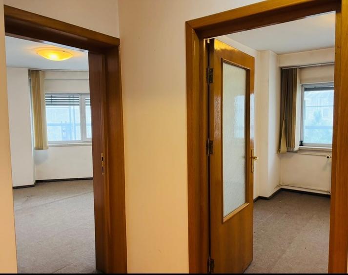 Apartament cu 3 camere în Unirii