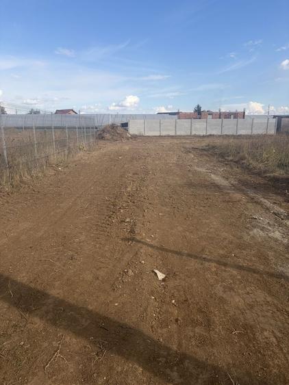 Teren de 861 mp, în Dobreni