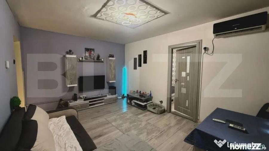 Apartament cu 2 camere decomandat în Central
