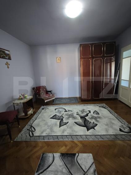 Casă individuală cu 3 camere cu Canalizare în Cristian