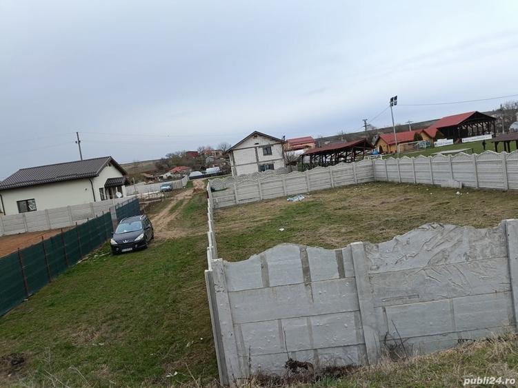 Teren în Pielești