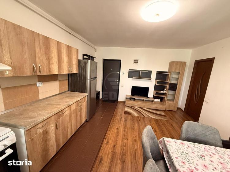 Apartament 2 camere semidecomandat zona Catanelor - 1