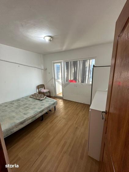Apartament cu 2 camere decomandat în Podu Roș