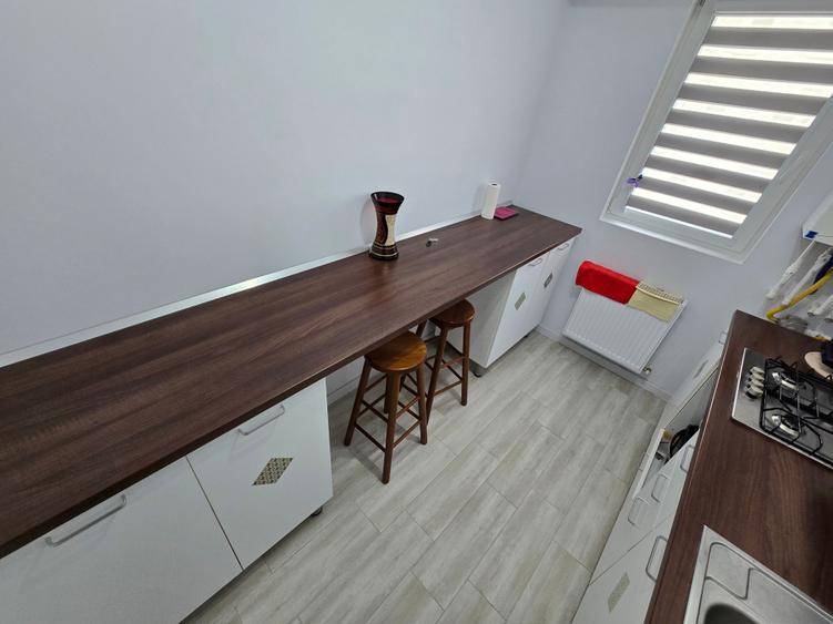 Apartament cu 2 camere decomandat în Militari