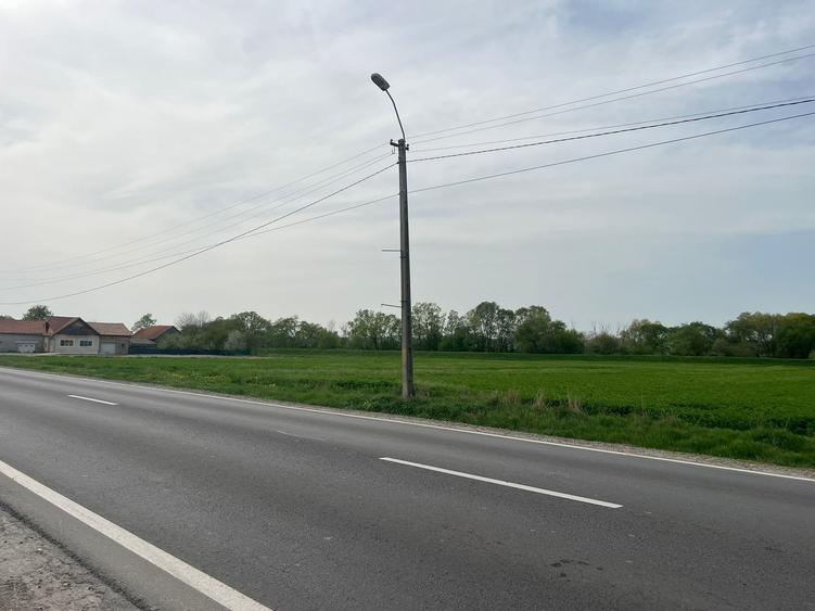 Teren Construcții intravilan de 2400 mp, în Lunca Calnicului