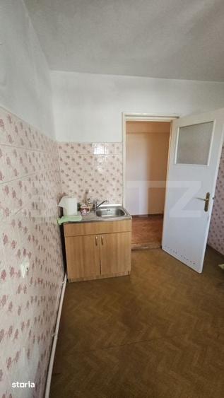 Apartament cu 3 camere în Liești