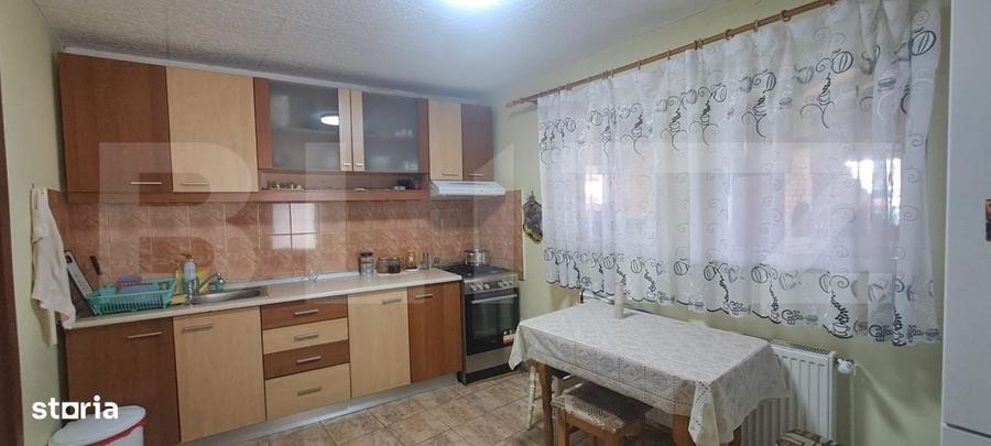 Casă cu 4 camere în Feldioara