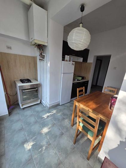 Apartament cu 2 camere decomandat în Câmpia Libertății